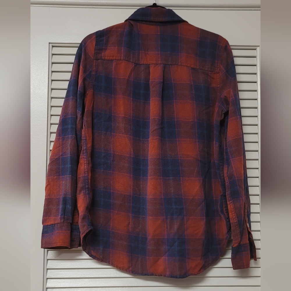 Mossimo Supply Co - Plaid  Long-Sleeve Button Shirt With Pockets - Picture 3 of 3